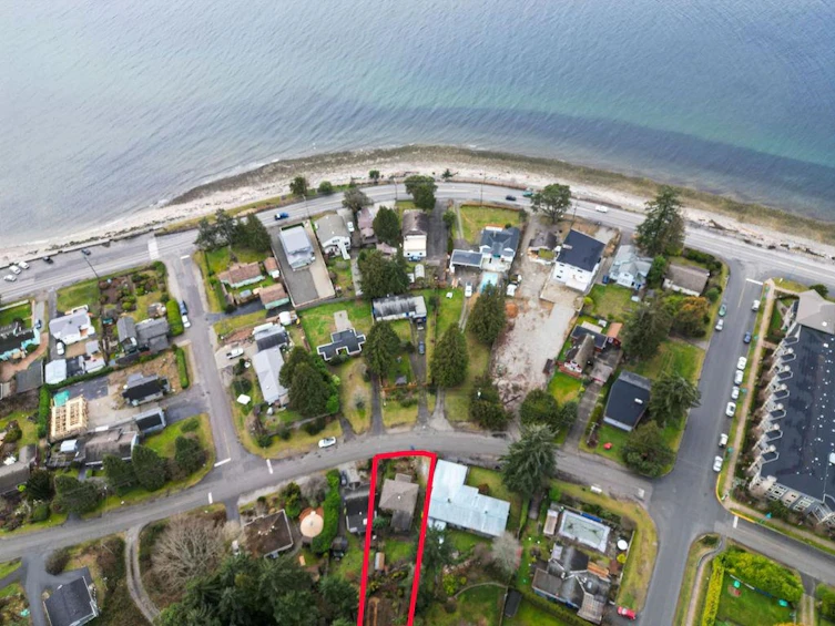 4676 Whitaker Road, Sechelt, BC, V7Z 0E6 - 36