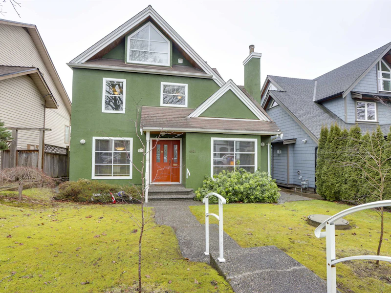 4421 W 12th Avenue, Vancouver BC V6R 2R3