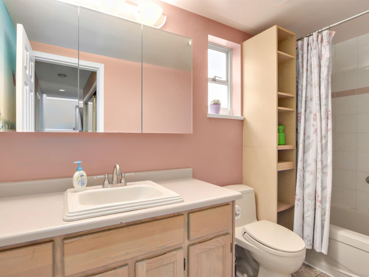 4421 W 12th Avenue, Vancouver, BC, V6R 2R3 - 19