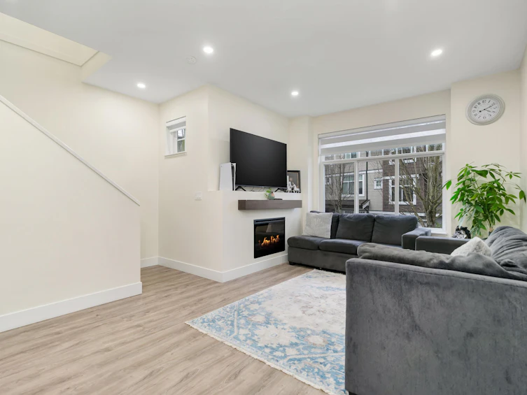 95-14356 63a Avenue, Surrey, BC, V3X 0E3 - 7