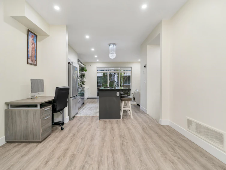 95-14356 63a Avenue, Surrey, BC, V3X 0E3 - 9