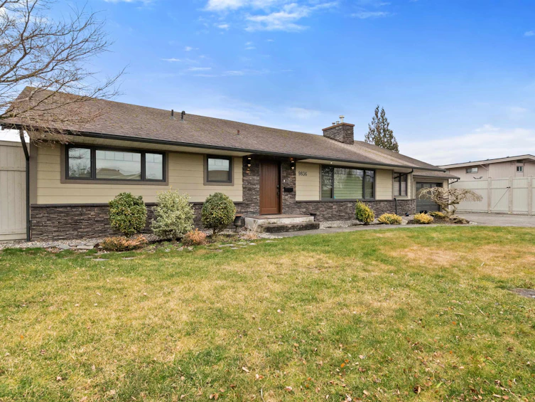 9836 Inglewood Crescent, Chilliwack, BC, V2P 5L7 - 2