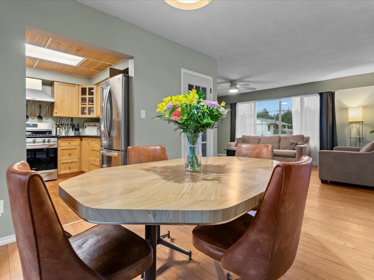 46235 Larch Avenue, Chilliwack, BC, V2P 1E7 - 8