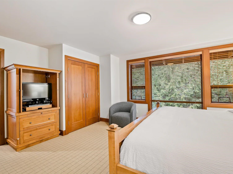 4821C Casabella Crescent, Whistler, BC, V8E 0Z4 - 34