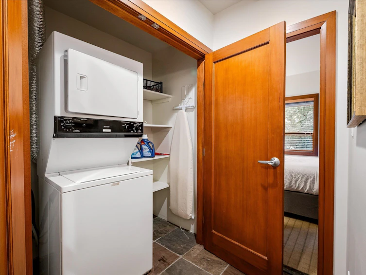 4821C Casabella Crescent, Whistler, BC, V8E 0Z4 - 19