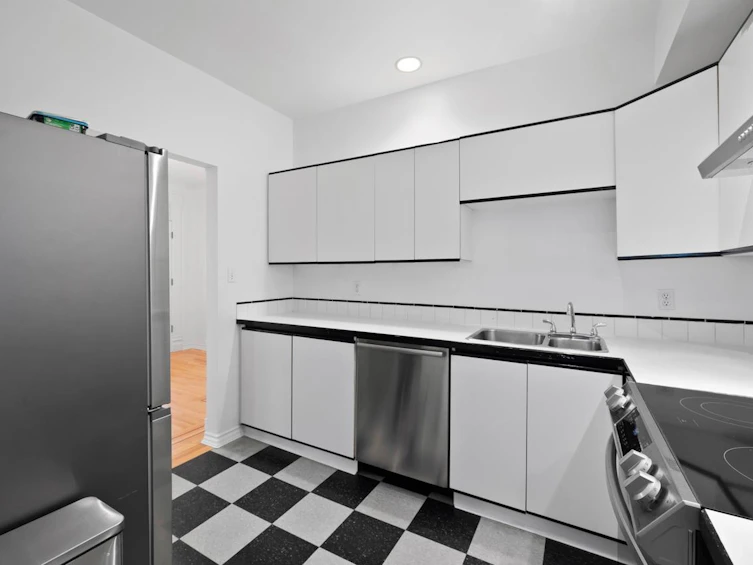 3-451 E Pender Street, Vancouver, BC, V6A 1V2 - 12