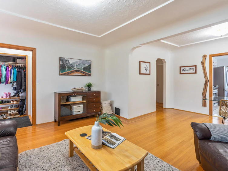 409 E Keith Road, North Vancouver, BC, V7L 1W1 - 11