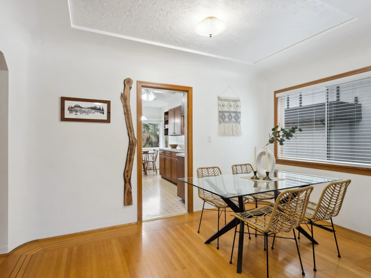 409 E Keith Road, North Vancouver, BC, V7L 1W1 - 12