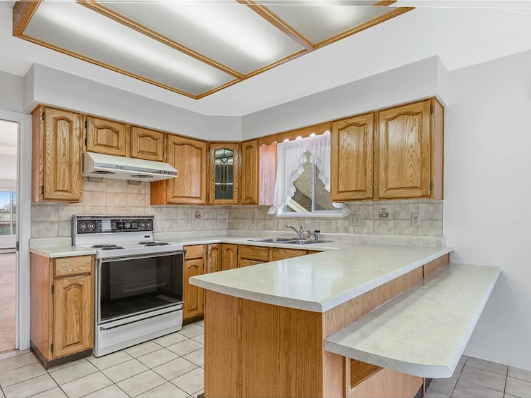 68 W 27th Avenue, Vancouver, BC, V5Y 2K3 - 8