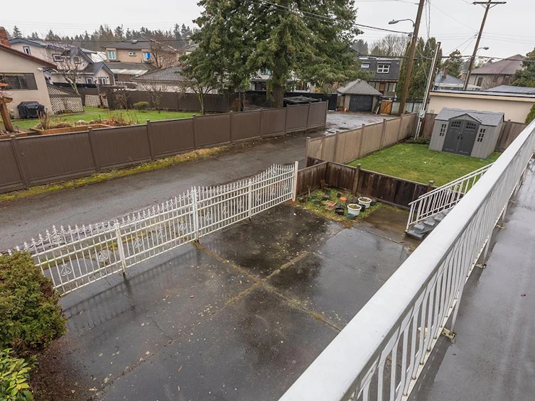 68 W 27th Avenue, Vancouver, BC, V5Y 2K3 - 24