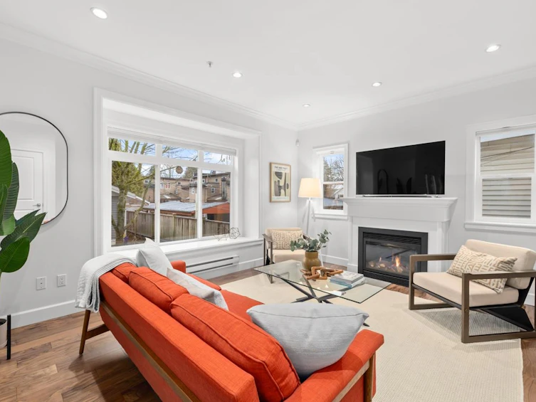 3757 Lanark Street, Vancouver, BC, V5N 3R6 - 2