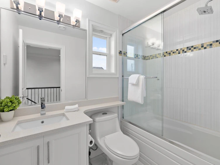3757 Lanark Street, Vancouver, BC, V5N 3R6 - 19