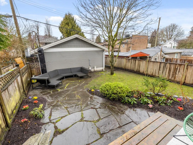 3757 Lanark Street, Vancouver, BC, V5N 3R6 - 21