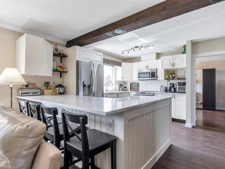 46290 Roy Avenue, Chilliwack, BC, V2R 2W2 - 25
