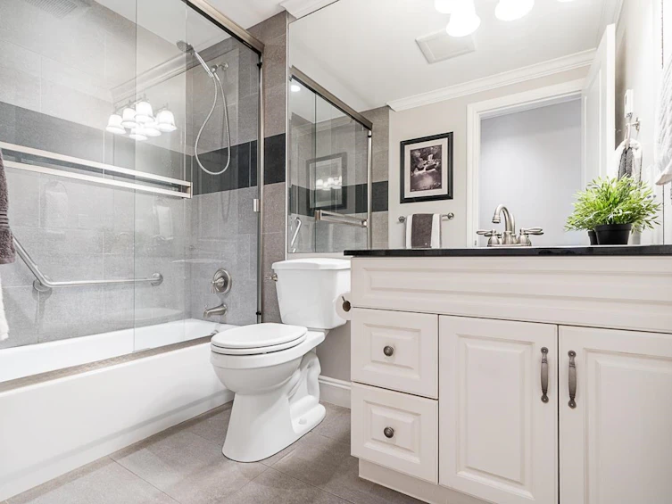 884 E 13th Street, North Vancouver, BC, V7L 2M9 - 32