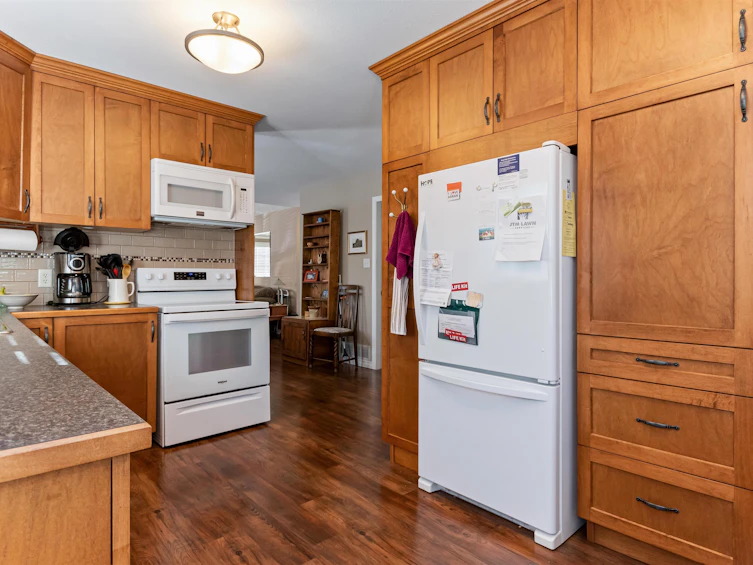 585 4th Avenue, Hope, BC, V0X 1L0 - 7