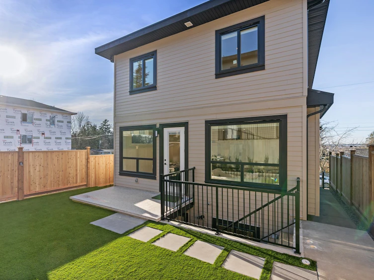 9328 Ebor Road, Delta, BC, V4C 4R3 - 4