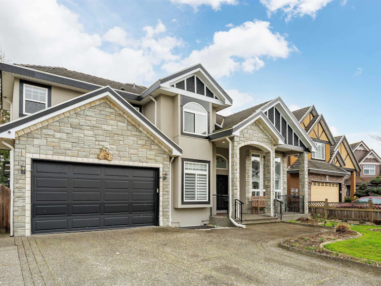 6868 131 Street, Surrey, BC, V3W 1R8 - 2