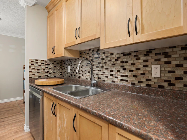 113-1850 E Southmere Crescent, Surrey, BC, V4A 6Y6 - 14