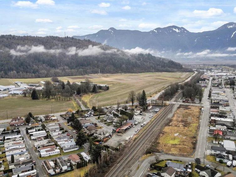 2068 Dunn Place, Agassiz, BC, V0M 1A1 - 34