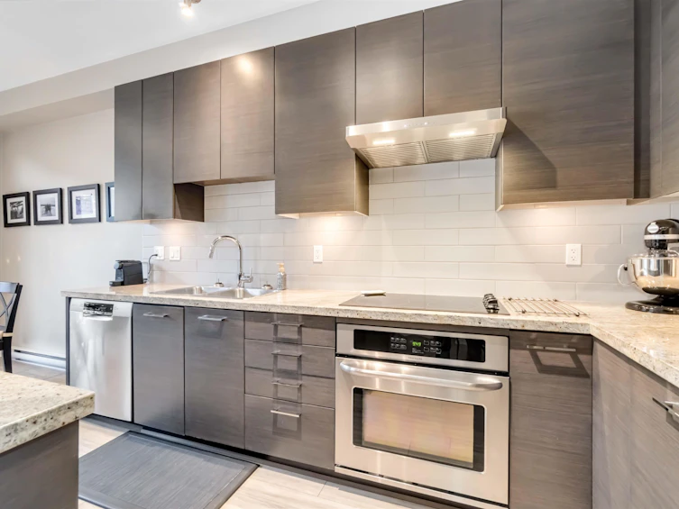 75-10489 Delsom Crescent, Delta, BC, V4C 0B9 - 10