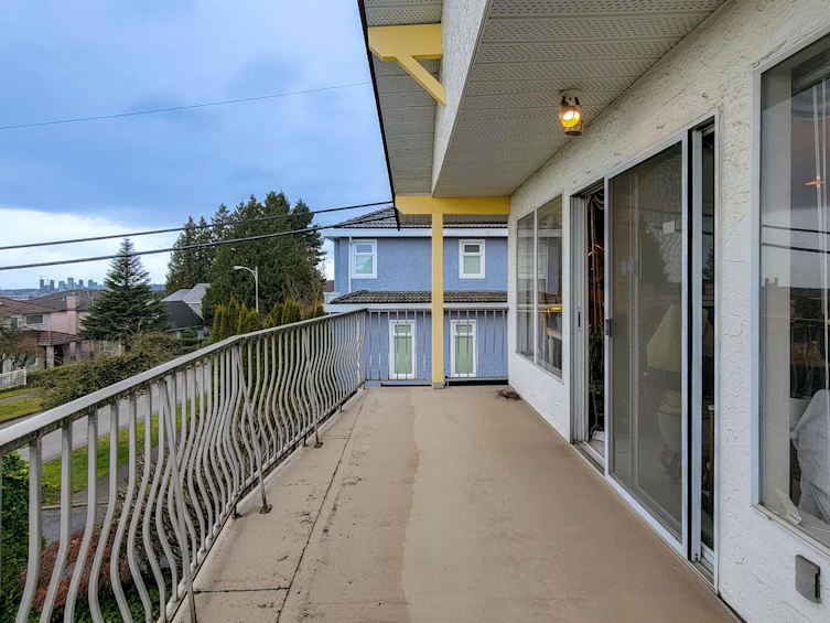 2155 Burquitlam Drive, Vancouver, BC, V5P 2P2 - 38