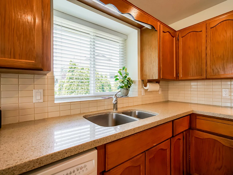 12926 19 Avenue, Surrey, BC, V4A 8K7 - 12