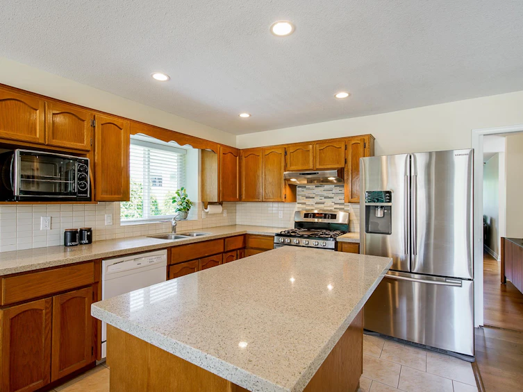 12926 19 Avenue, Surrey, BC, V4A 8K7 - 15