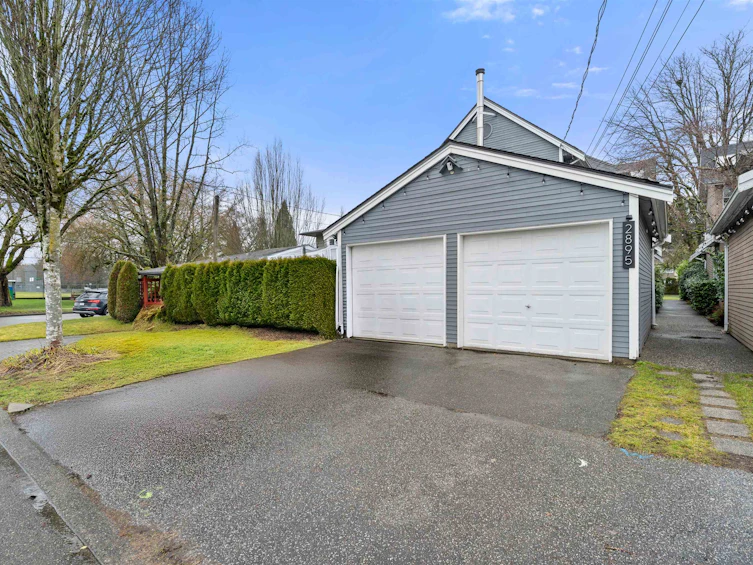 2894 W 16th Avenue, Vancouver, BC, V6K 3C6 - 3