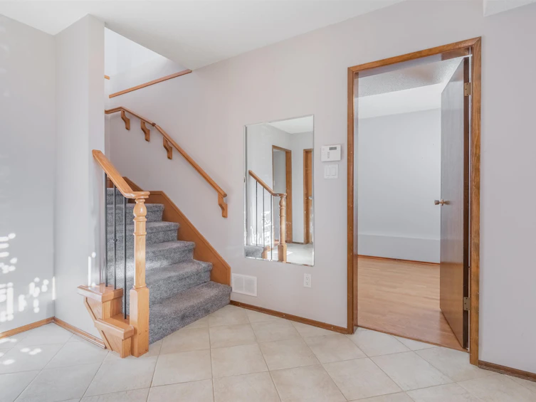 12145 97 Avenue, Surrey, BC, V3V 2C8 - 4