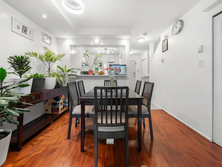 18-123 Seventh Street, New Westminster, BC, V3M 6Y2 - 11