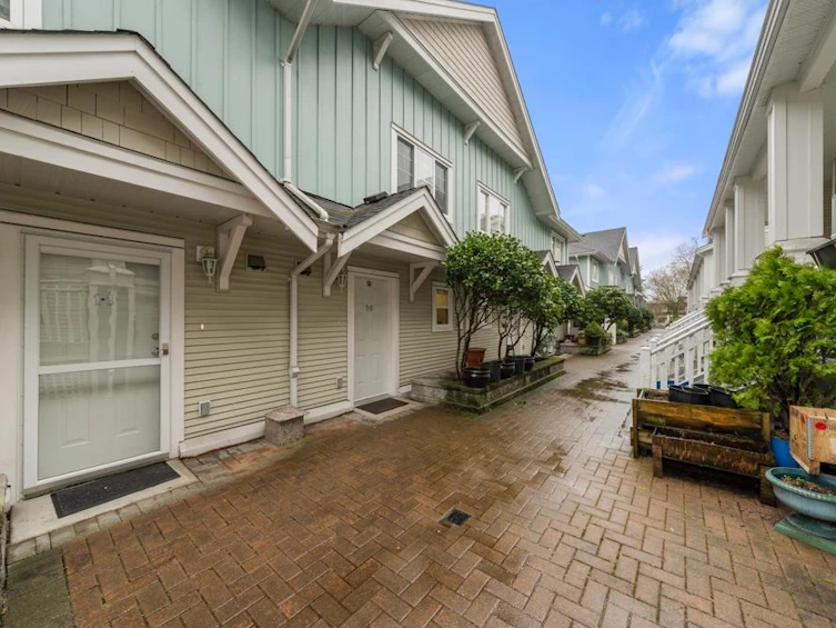 18-123 Seventh Street, New Westminster, BC, V3M 6Y2 - 31