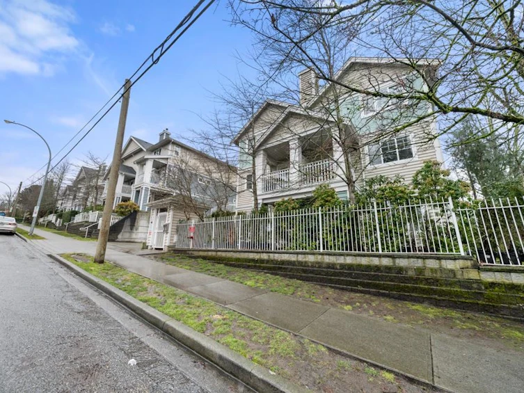 18-123 Seventh Street, New Westminster, BC, V3M 6Y2 - 37