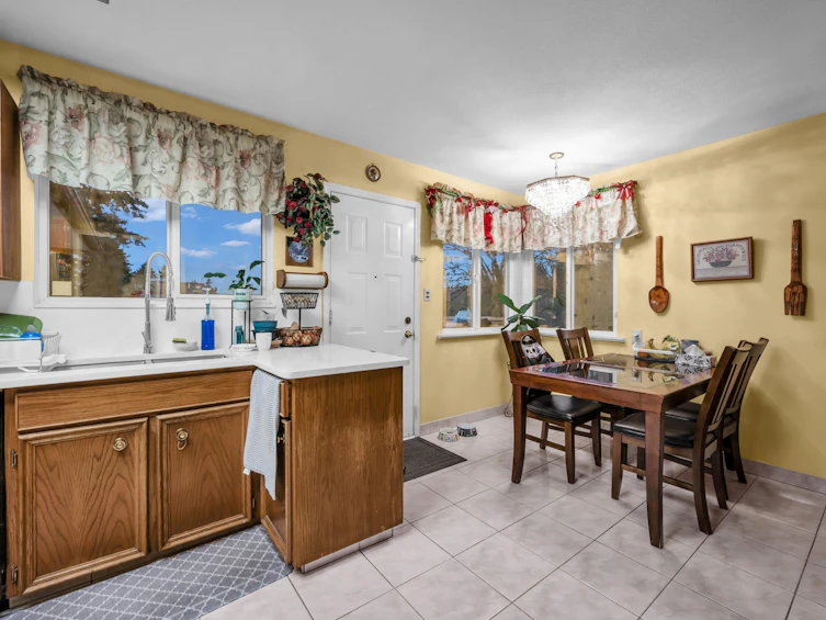 7993 Edmonds Street, Burnaby, BC, V3N 1C1 - 16