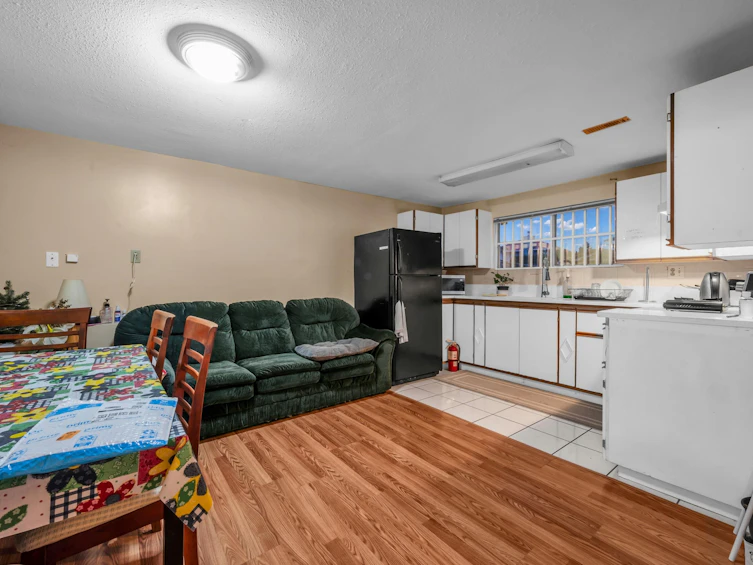 7993 Edmonds Street, Burnaby, BC, V3N 1C1 - 26
