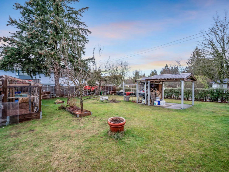 7993 Edmonds Street, Burnaby, BC, V3N 1C1 - 7