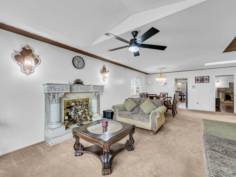 6634 124 Street, Surrey, BC, V3W 0Z3 - 8