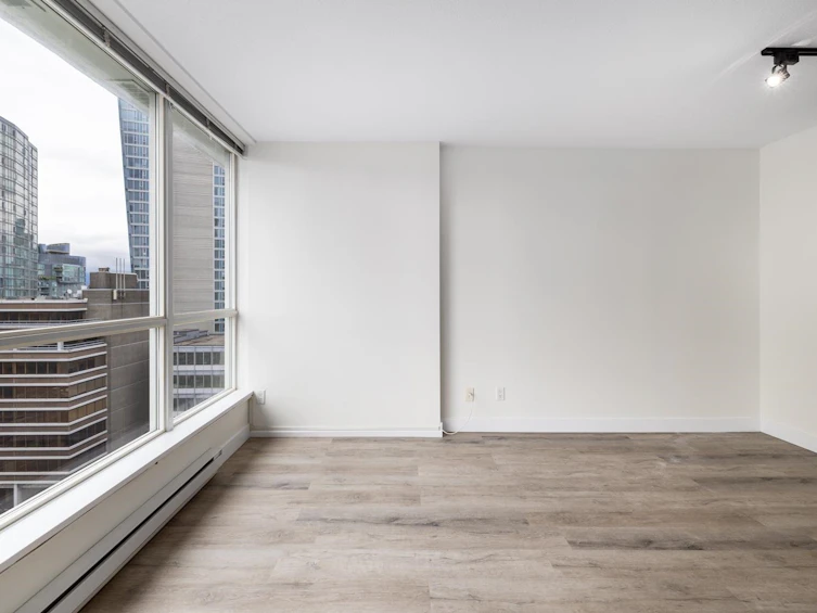 1005-1420 W Georgia Street, Vancouver, BC, V6G 3K4 - 14
