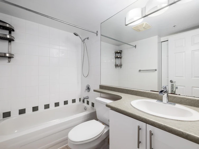 1005-1420 W Georgia Street, Vancouver, BC, V6G 3K4 - 19