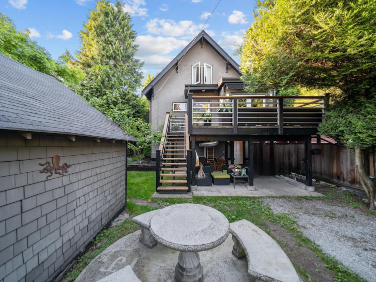 2066 W 42nd Avenue, Vancouver, BC, V6M 2B3 - 20