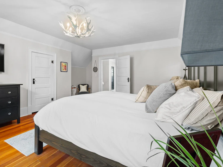2066 W 42nd Avenue, Vancouver, BC, V6M 2B3 - 26