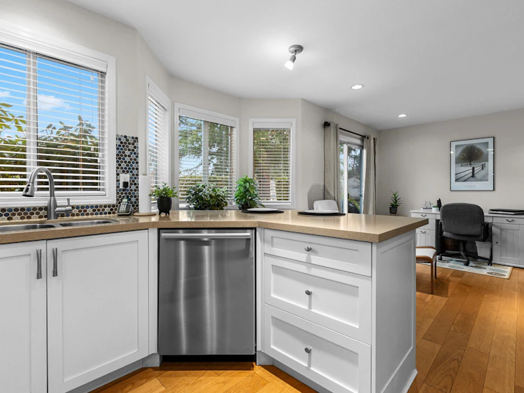 1-12969 17 Avenue, Surrey, BC, V4A 8T3 - 13
