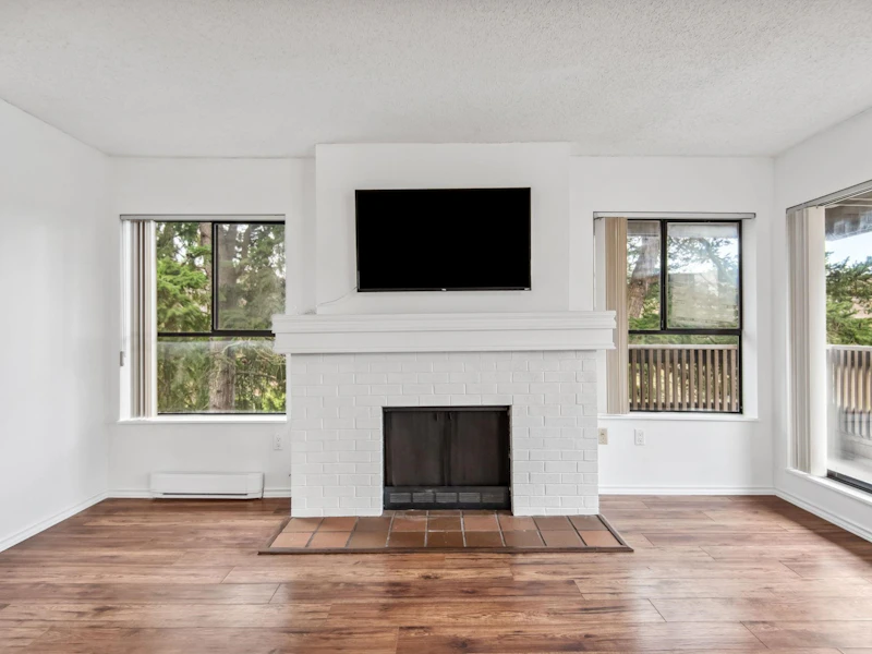 202 - 7411 Minoru Boulevard, Richmond BC V6Y 1Z3