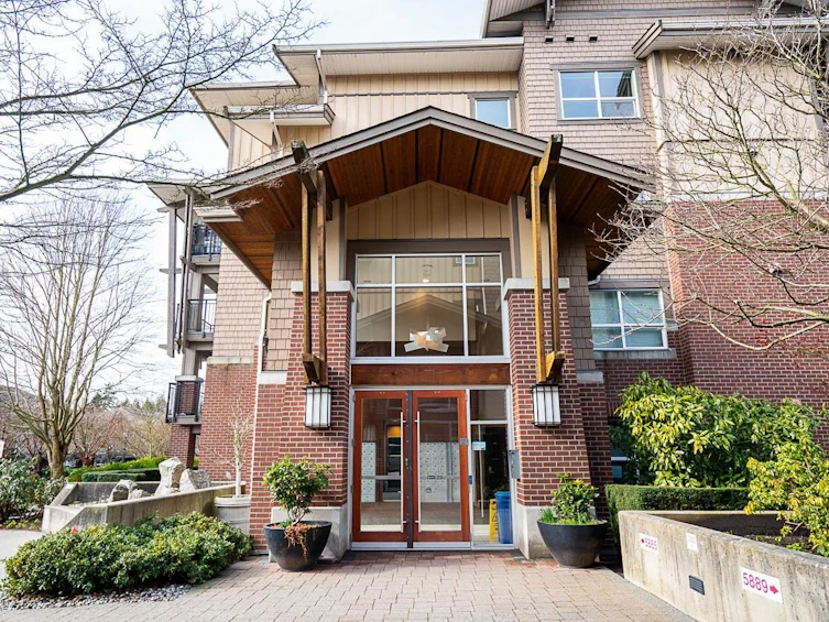 305-5885 Irmin Street, Burnaby, BC, V5J 0C2 - 26