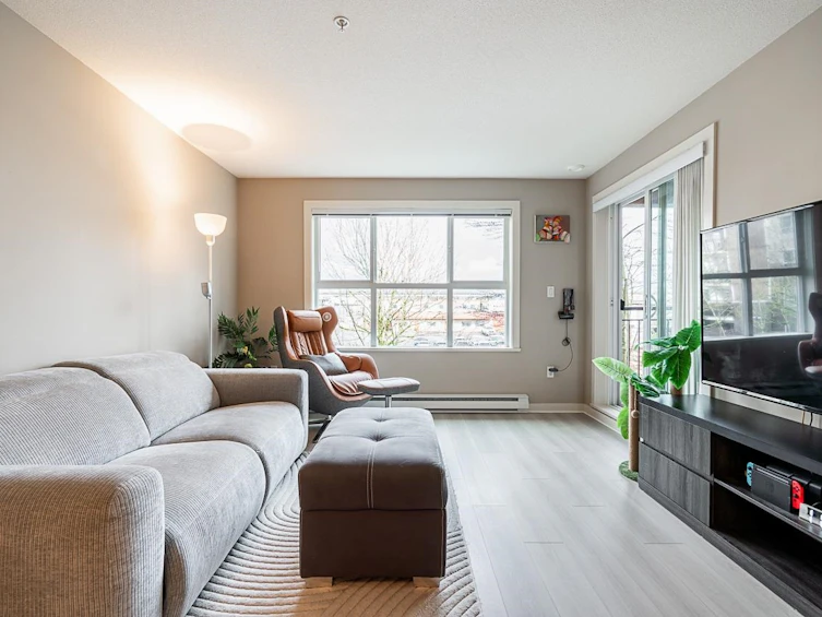 305-5885 Irmin Street, Burnaby, BC, V5J 0C2 - 8