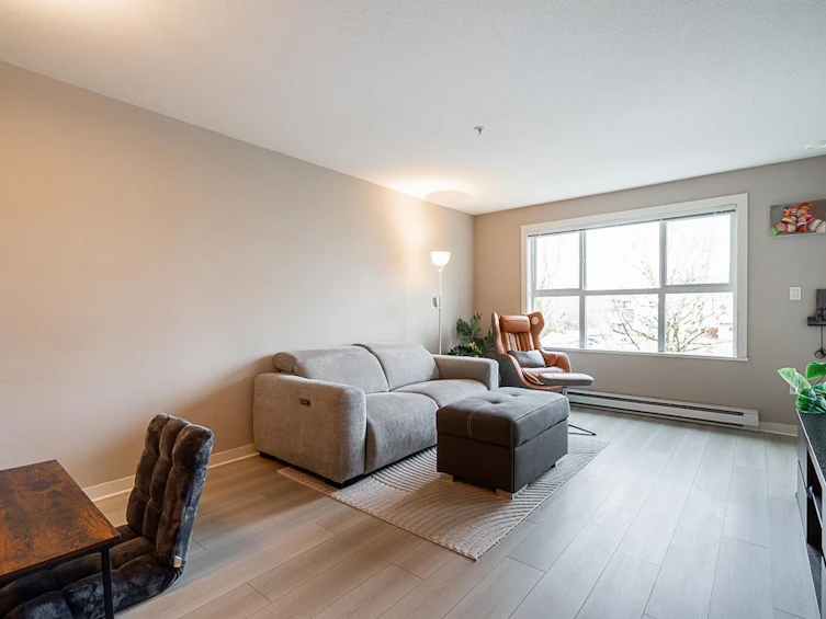 305-5885 Irmin Street, Burnaby, BC, V5J 0C2 - 3