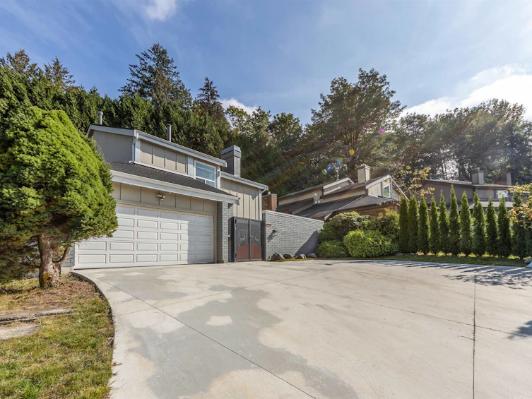 7550 Carnleigh Place, Burnaby, BC, V5E 4A4 - 2