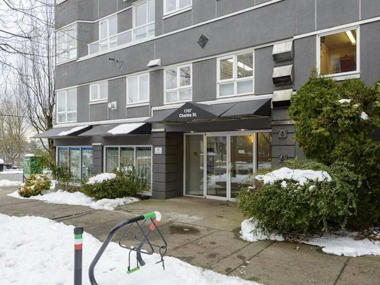 206-1707 Charles Street, Vancouver, BC, V5L 2T6 - 26