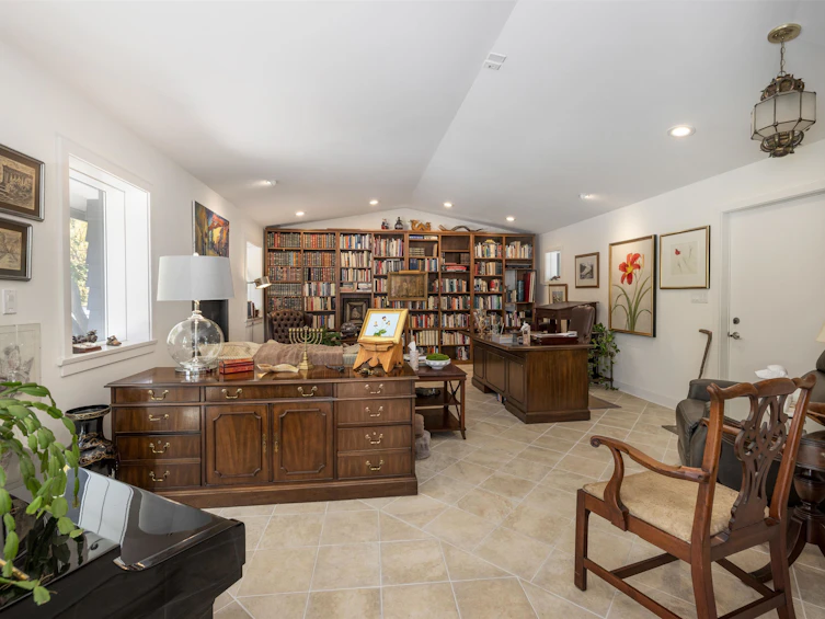 483 Eastcot Road, West Vancouver, BC, V7S 1E3 - 10