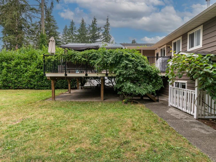 3176 Old Clayburn Road, Abbotsford, BC, V2S 4H3 - 3